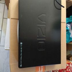 VIZIO BLU RAY PLAYER/ DVD NO REMOTE