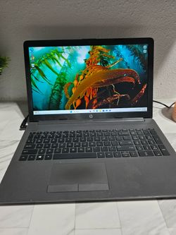 Reliable HP 255 G7 Notebook PC with an AMD A6-9225 Radeon R4 processor. This laptop has 2 cores and runs on Microsoft Windows 11 Pro. It is dark gray