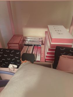 eyelash Extensions Trays