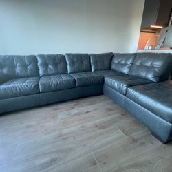 L sectional   Practically new 2024 spill proof faux leather exterior is comfortable and you will love that you picked up this deal.   Gate see it go b