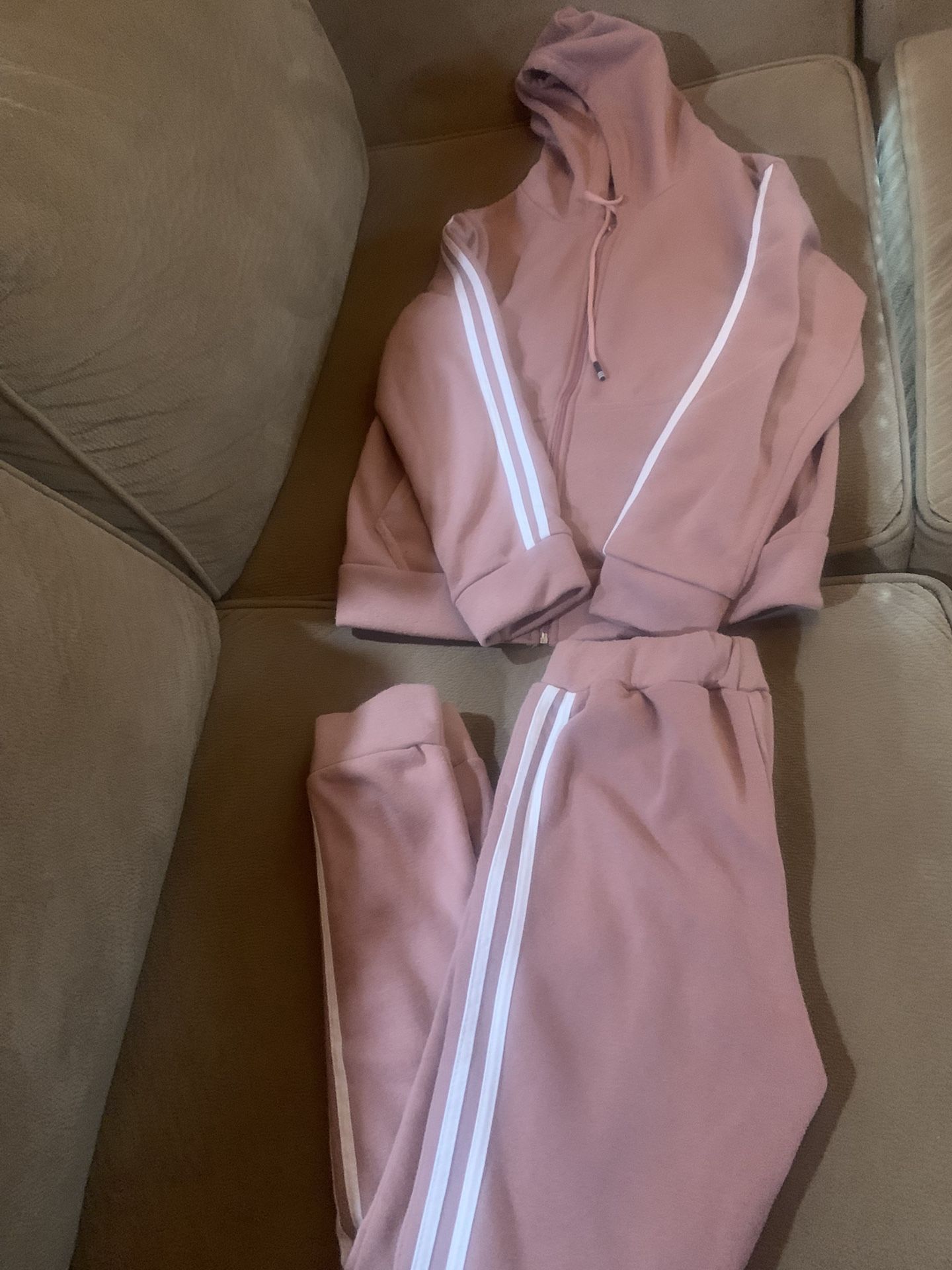 Pans Size Medium