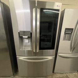 LG InstaView “Knock Knock” Smart Fridge – $850 OTD w/ Warranty
