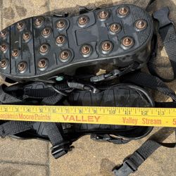 KORKERS FOR SURF FISHING , JETTYS AND SLIPPERY ROCKS