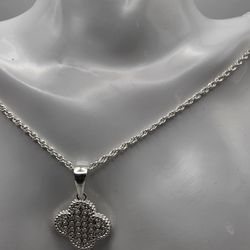 Gargantilla de Plata Taxco 925 – Trébol Van Cleef Blanco Brillante
Plata 925 certificada Taxco