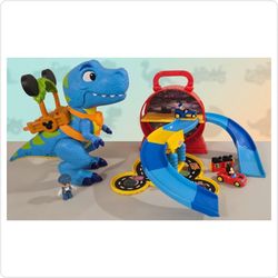 ​Disney Junior Mickey Mouse Toy Bundle (Roarin' Safari Dino & Stow 'n Go Garage)