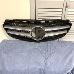 2016 Mercedes Benz W212 E Class Front Bumper Grill