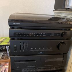 Record, Tape, Am Fm Speaker System Phillips Magnivox