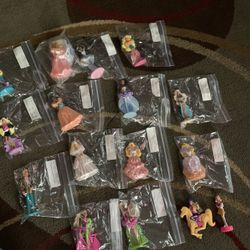 Macdonalds  Barbie Dolls 1992