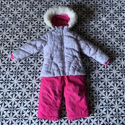 Brand New No Tag Girl Snow Suit Snow Bib With Matching Jacket Size 3