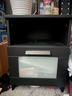 2 IKEA Brimnes nightstand