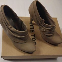 Me Too Laso Taupe Bootie Heels Shoes Size 7.5 M