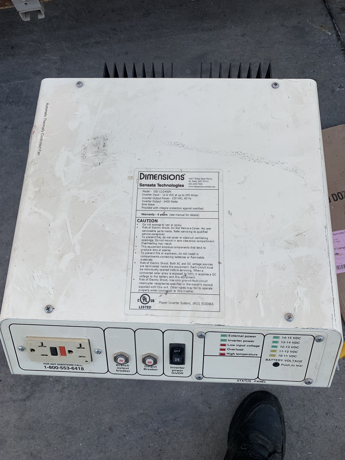 Power inverter by dimensions 2400 watts good condition asking $450 or best offer