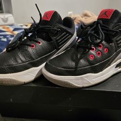 Nike Air Jordan Max Aura 5 Black Cement Grey Red White DZ4353-061 Men's Sz 5.5Y