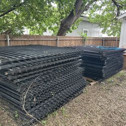8’x7’ Metal Fence 