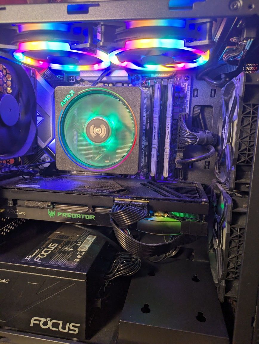Gaming PC 1440P Max Settings Capable