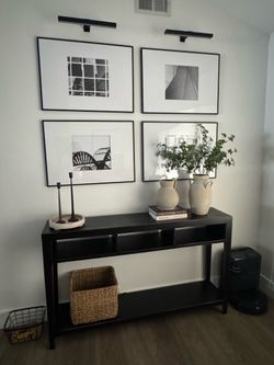 Black Table