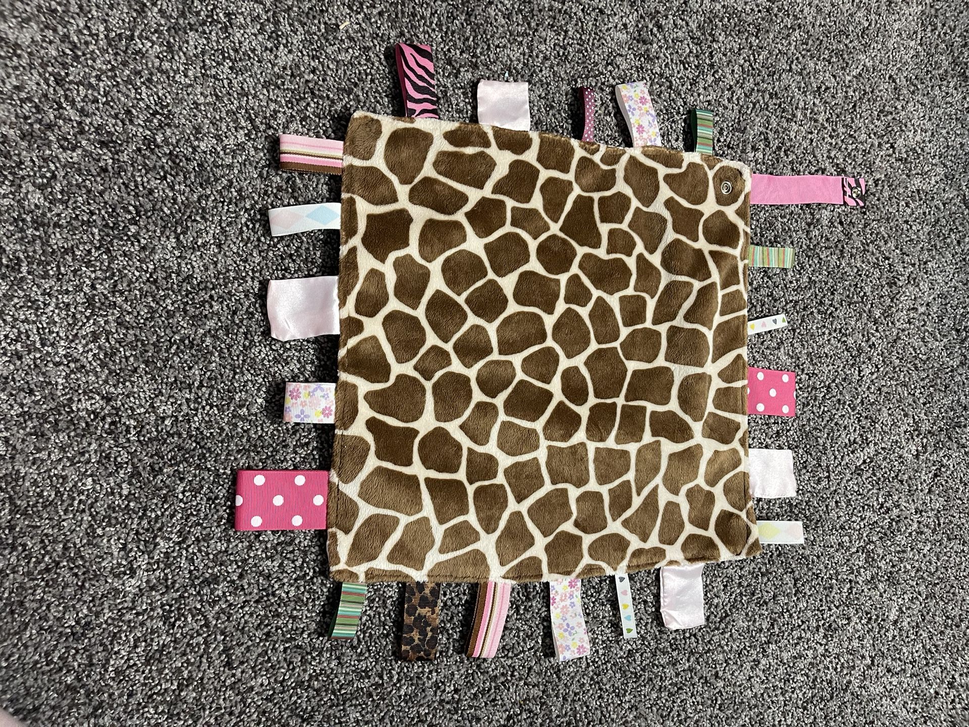 Giraffe Taggie Lovie Blanket