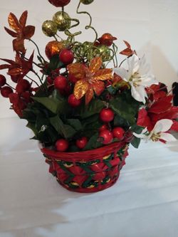 Christmas Floral Arrangement in Woven Basket