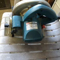 Makita 5007NB Circular Saw