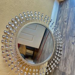 Diamond  Mirror  