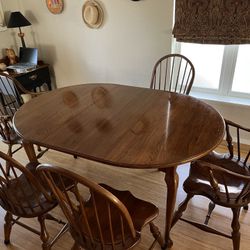 Kitchen/Dining Table 6 Chairs