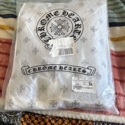 Men’s sz chrome heart shirt