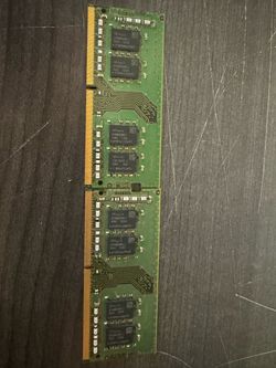 LAPTOP ram 2 8gb