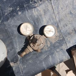 oxygen regulator