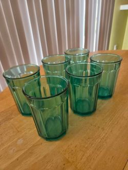 Set of 6 large turquoise color glasses. Vintage. Made in France.