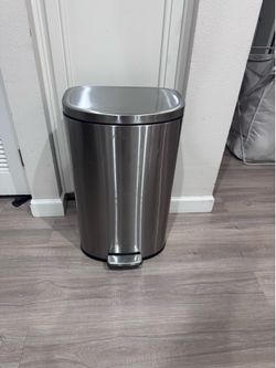 13 Gallon Stainless Steel Step Trash Can – Soft Close Lid