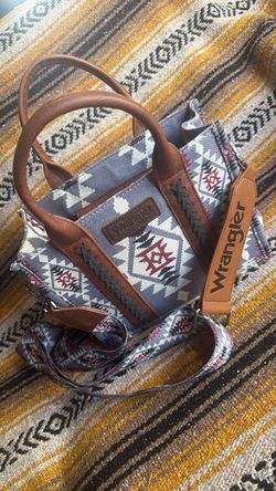 Wrangler mini tote
