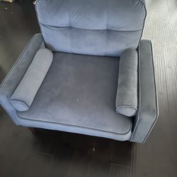 Accent Chair 