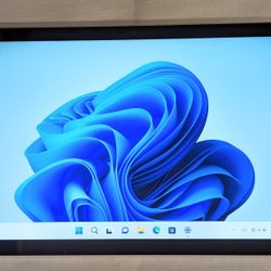 VERY NICE MICROSOFT SURFACE PRO 7 WINDOWS TABLET i5 Processor 