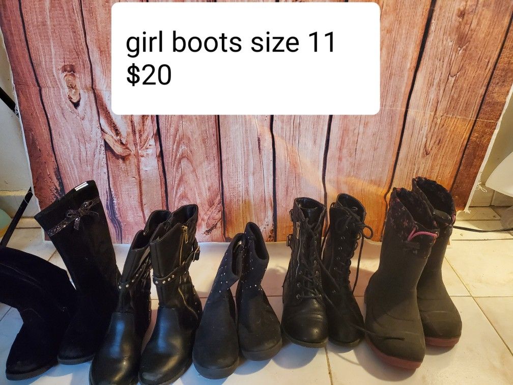 Girl boots size 11 $20 for all