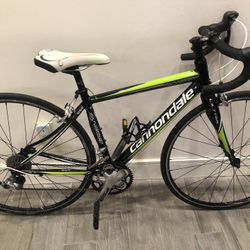 Women’s Cannondale Synapse Road Bike 44cm Aluminum/Carbon Tuned Ready/Ride