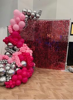 Organic Balloon Garland