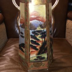 Handpainted, Japan ceramic vase Miyoko