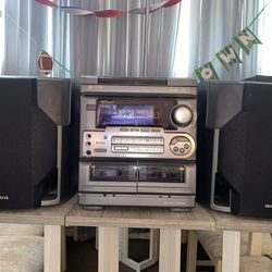 Vintage Aiwa stereo