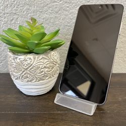 Samsung Galaxy S24 Unlocked 128GB - Black