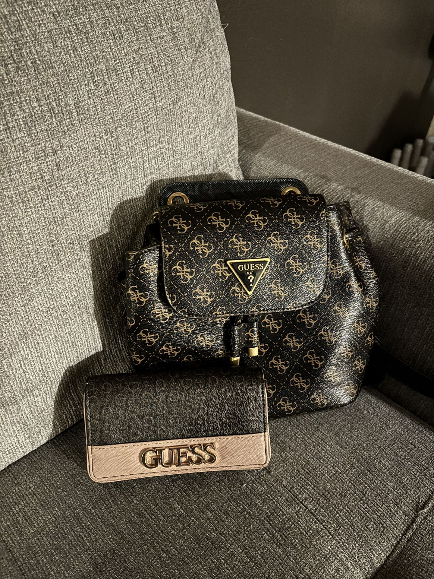 Guess Backpack & Wallet 
