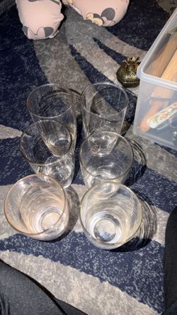 Set of 6 glass cups