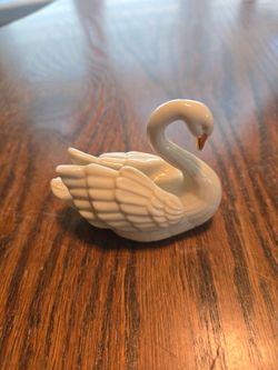 Vintage Lenox Miniature Handcrafted Swan