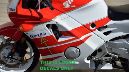 Side Cover Emblems/Lower Cowl. 🏍️🏍️1994 Honda