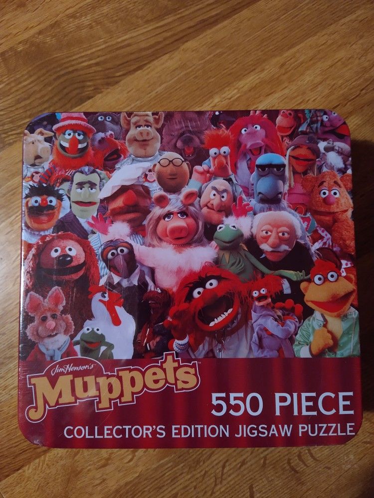 New In Collectible Tin Muppets 550 Piece Puzzle