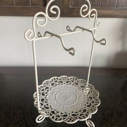 Metal Jewelry Holder