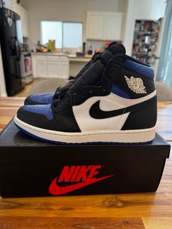 Jordan 1 royal toe size 9 brand new deadstock