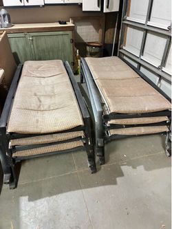 Loungers