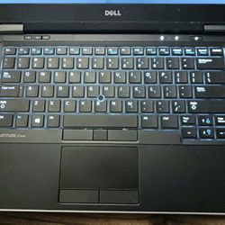 Dell Latitude UltraBook Laptop Intel Core i5 CPU 8GB RAM 256GB SSD Webcam Wi-Fi & Bluetooth Wireless Windows 11 Professional 