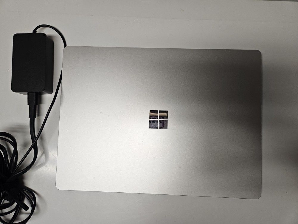 Microsoft Surface Laptop 3 Intel i5 10th Generation