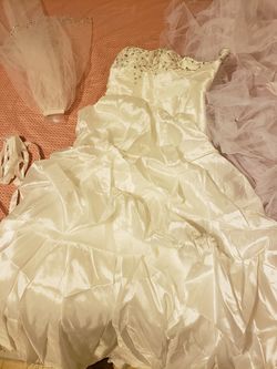 Wedding dress